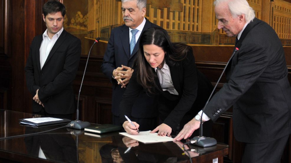 Reunion. Kicillof, De Vido y Matranga recibieron ayer ejecutivos.