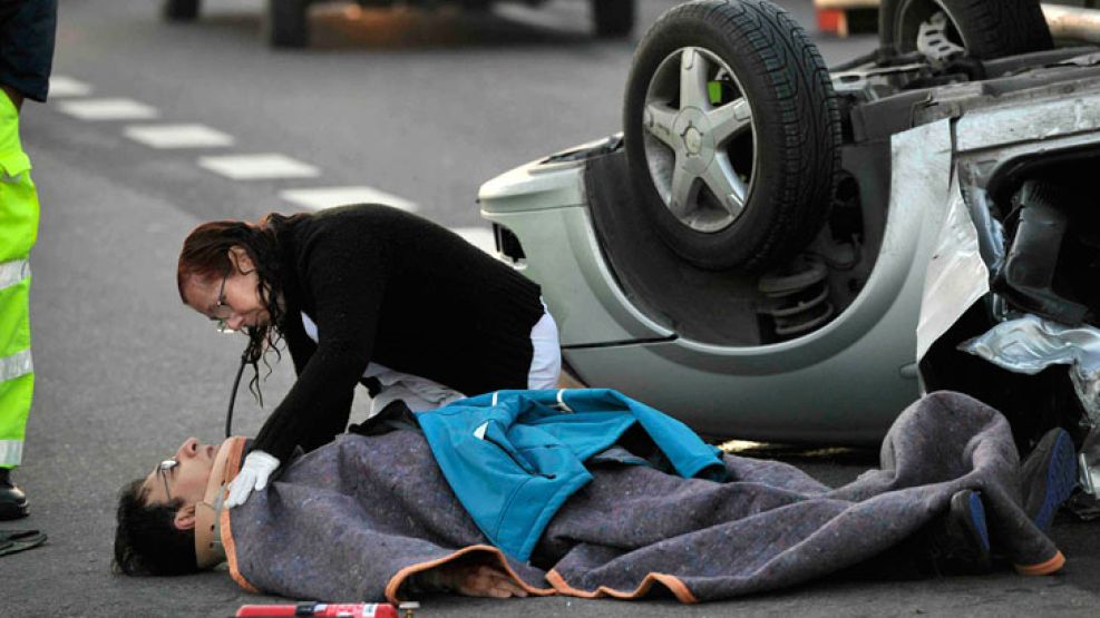 El conductor del auto salió por sus propios medios del vehículo