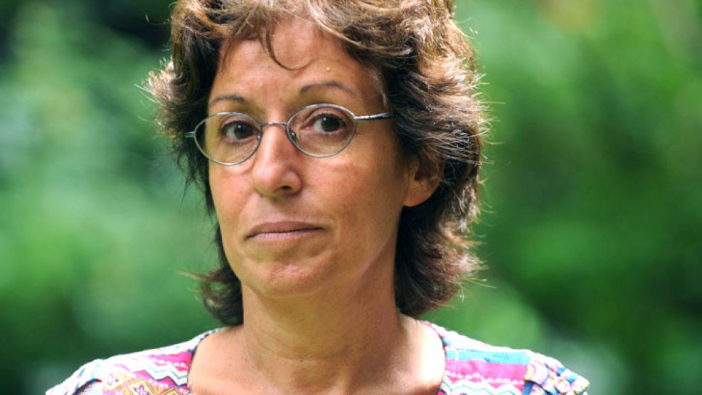 Laura Ginsberg, titular de APEMIA, culpó al Estado y a las entidades judías por los "20 años de impunidad"