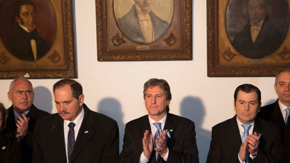 Sucesion. El santiagueño Zamora (derecha) es el reemplazo natural del vice en el Senado.