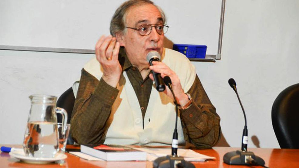 Mario Casalla dicta y coordina cursos en el Instituto Nacional de Revisionismo Histórico “Manuel Dorrego”, que depende del Ministerio de Cultura.