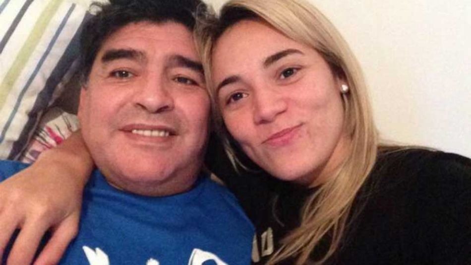 Rocio Oliva y Diego Maradona