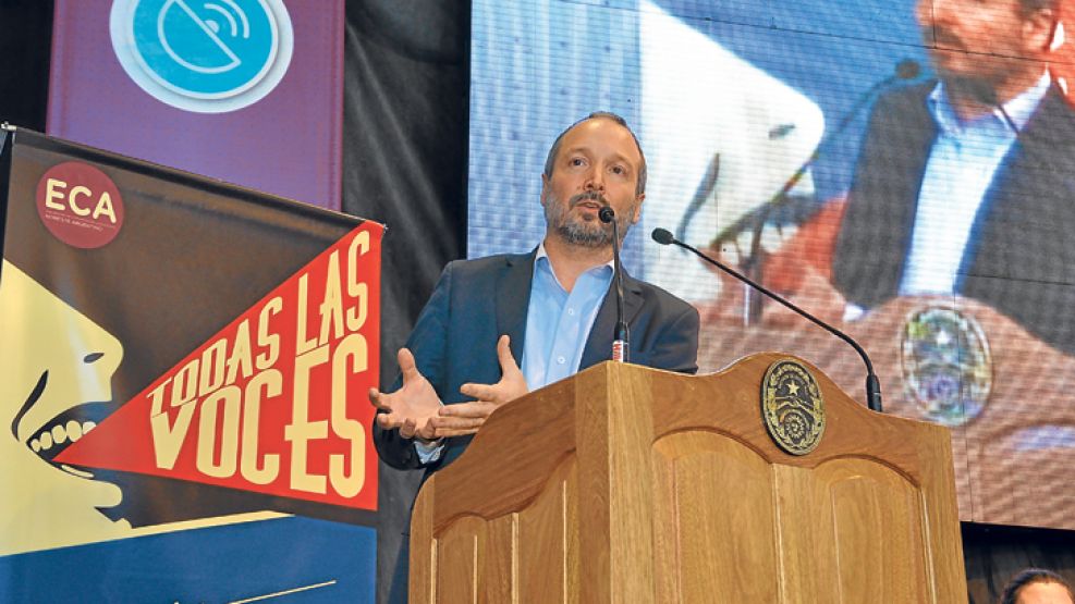 Reaccion. Martín Sabbatella sorprendió el miércoles con el rechazo al plan que había presentado el Grupo Clarín para dividirse en seis.