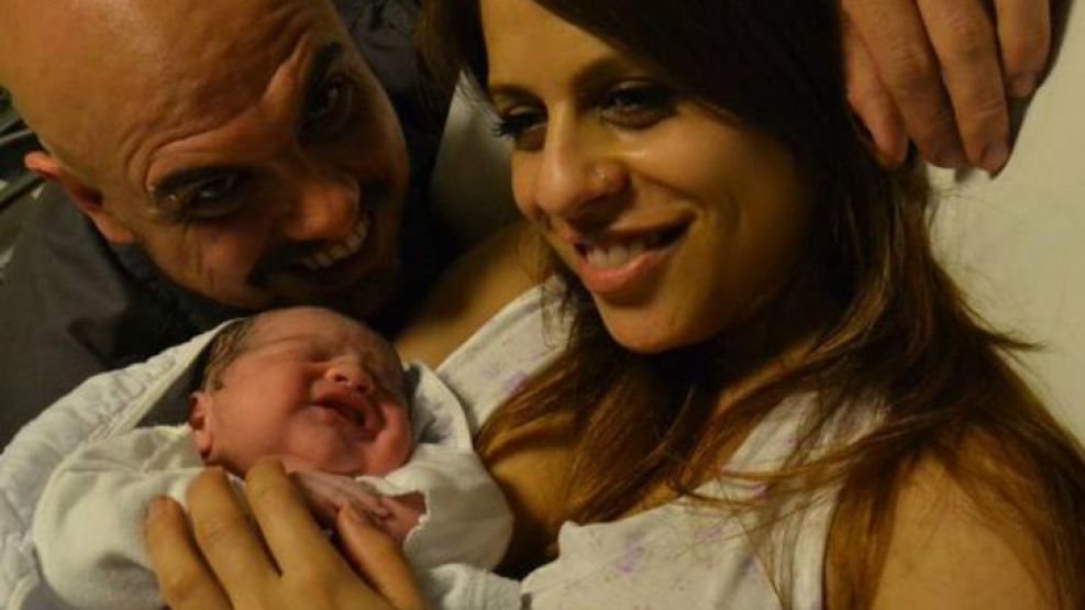 Victoria Donda y Pablo Marchetti ahora son papás de Trilce