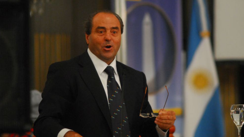 El fiscal Di Pietro fue distinguido en los Premios Perfil.
