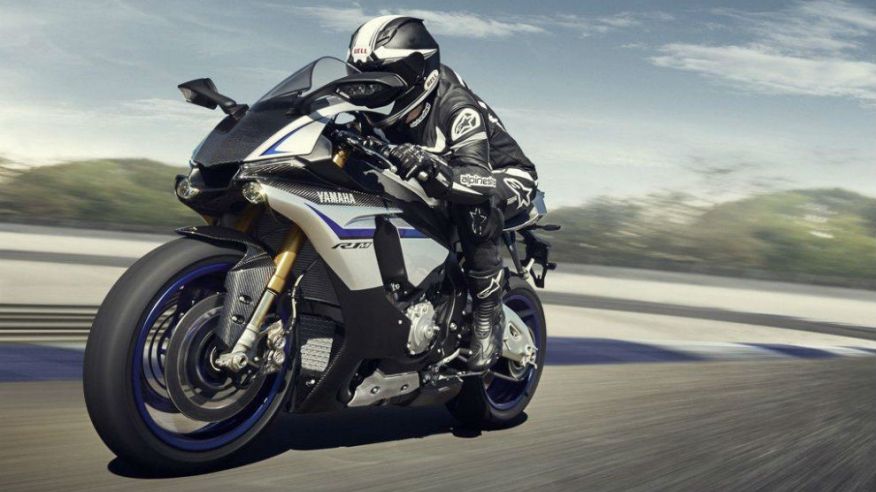 yamaha-yzf-r1m-2015