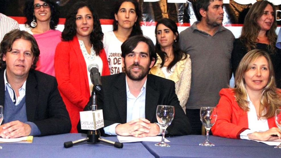 Candidatos. Nicolás Del Caño (centro), Christian Castillo (izq), y Myriam Bregman (der)