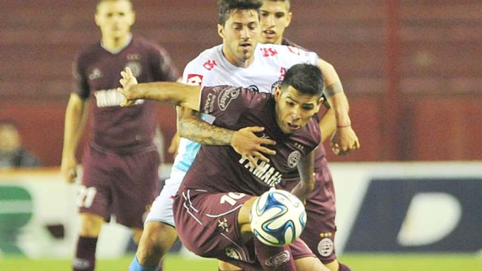 Uno más. Romero hizo el primer gol. Al final, el escándalo.