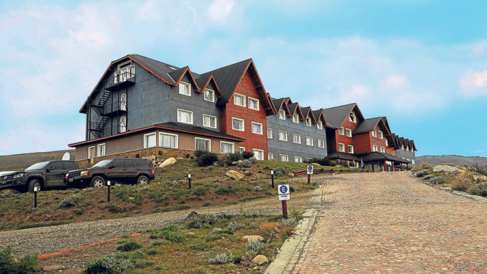 Calafate. Hotesur, la empresa que allanaron esta semana, controla Alto Calafate, el hotel de CFK.