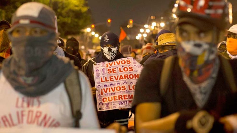 Indignación. Miles de mexicanos protestaron esta semana.