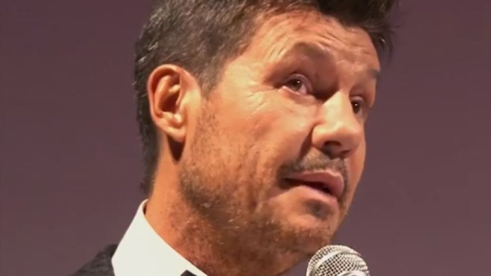 El conductor de ShowMatch, Marcelo Tinelli, fue homenajeado en la gala de revista Caras