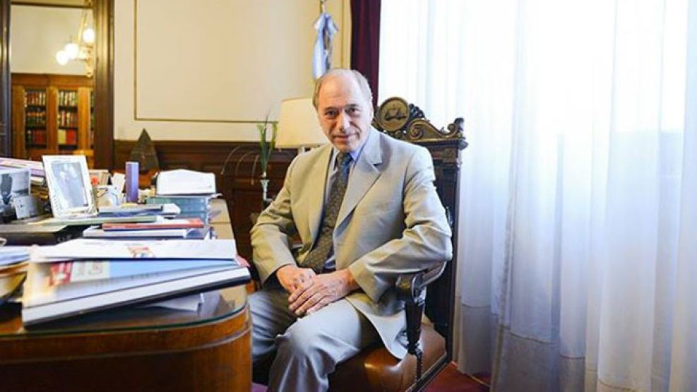 El encuentro propone festejar "el paso de Eugenio Raúl Zaffaroni por la Corte Suprema".