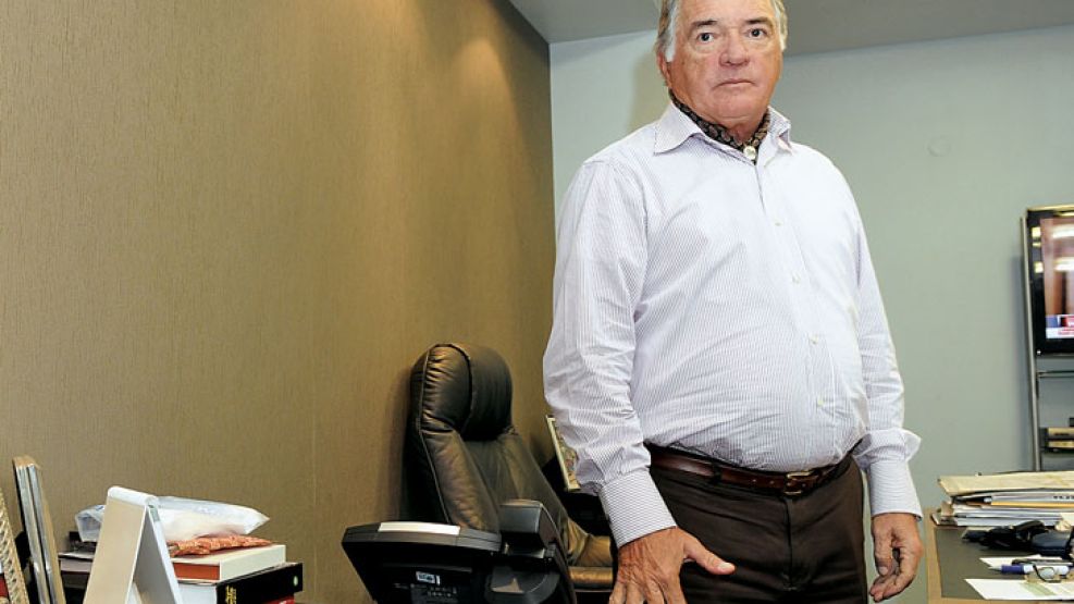 Barrionuevo salió a criticar las cadenas nacionales de CFK.