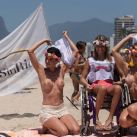 Brasil protesta topless (2)