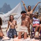 Brasil protesta topless (4)