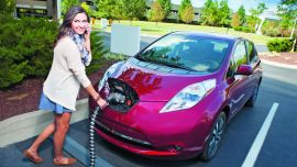 2015_nissan_leaf_40 (1)