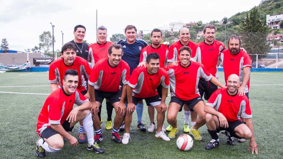 Futbol de las estrellas en Carlos Paz (1)