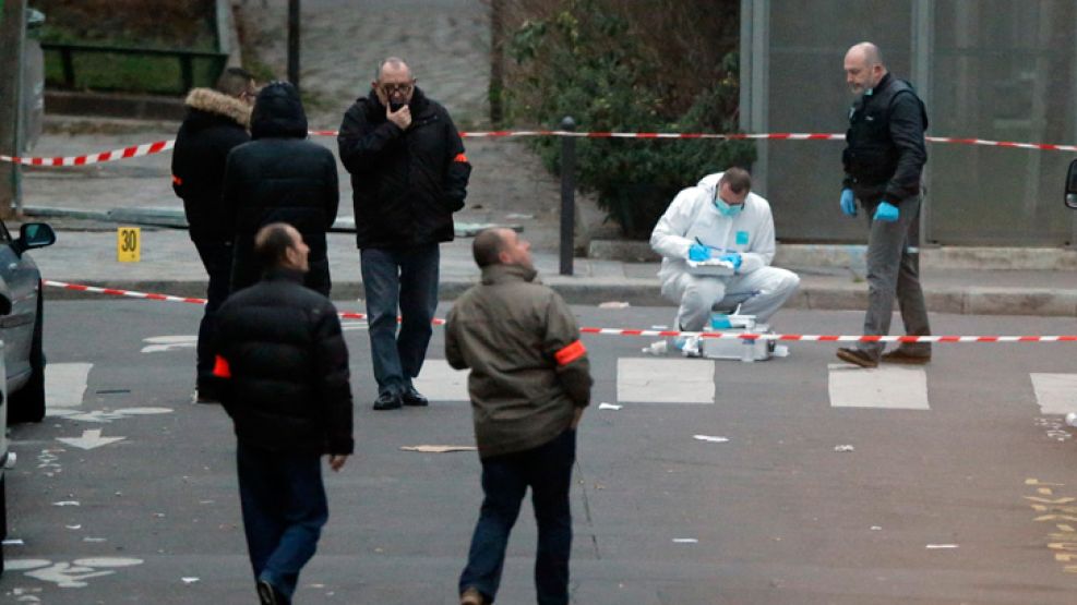 En la masacre contra el semanario satírico francés Charlie Hebdo fallecieron 12 personas.