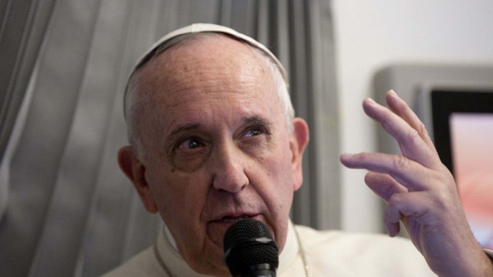 El Papa arribó este jueves a Filipinas, tras su visita a Sri Lanka