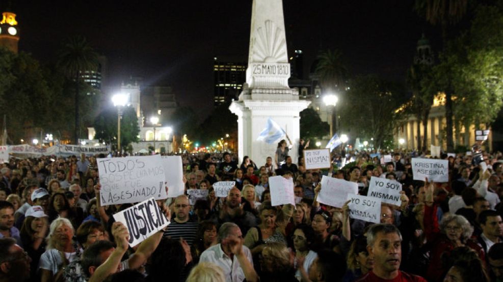 La leyenda “Yo soy Nisman” fue una de las más visibles entre los carteles.