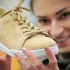 muchas-empresas-usan-cuero-artificial-para-fabricar-zapatos-u-otros-materiales-como-lino-o-algodon-credito-fredrik-von-erichsen-dpa-dpa-tmn