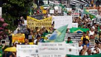 Rechazo. Las sospechas sobre Petrobras motivaron protestas contra Rousseff, que debió “sacrificar” a la ex directora de la empresa, Graça Foster.