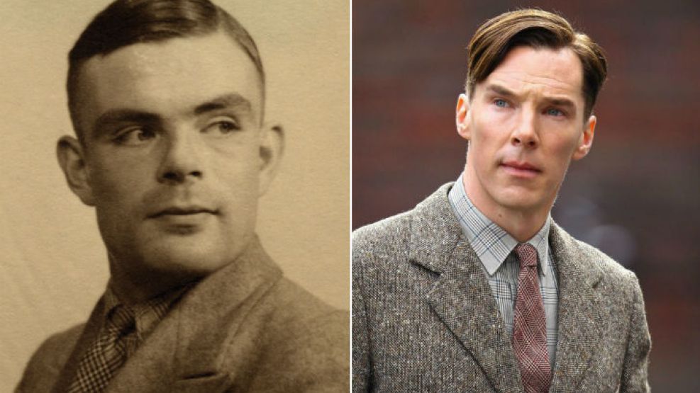 Alan Turing (izquierda) al lado de quien lo interpreta en el cine, Benedict Cumberbatch