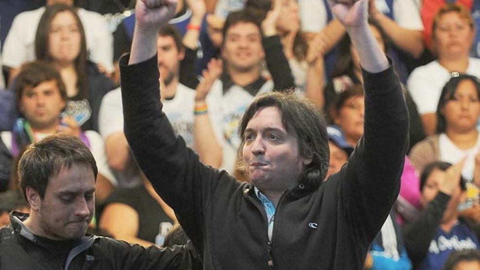 En la columna, Rodríguez sostiene que Máximo Kirchner es "un líder preparado para conducir un proyecto político de alcance nacional"