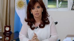 CFK Imputada. Será investigada como la supuesta cabeza de un intento de encubrir. No participa en escuchas, pero el fiscal se basó en las conversaciones de D’Elía, quien dijo cumplir sus órdenes.