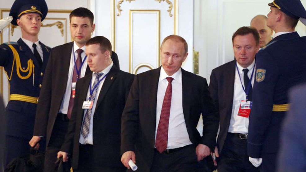 Al mando. Observadores y analistas advierten que Putin busca restablecer la antigua hegemonía de Rusia sobre el territorio disputado.