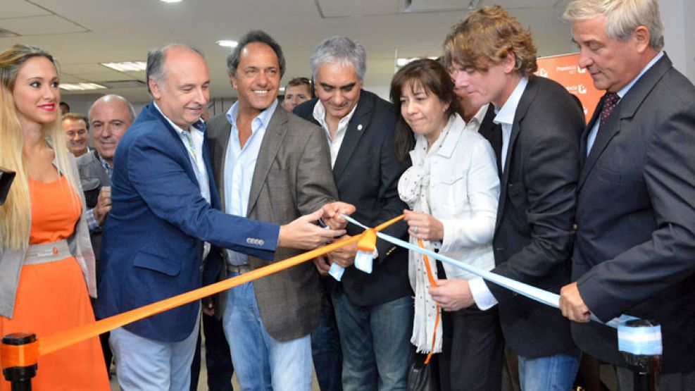 Apertura. Inauguró la sede del Banco Provincia en Córdoba.