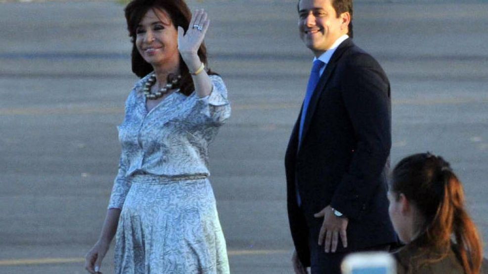 Cristina tuvo a su lado a Recalde durante el acto. El presidente de Aerolíneas competirá por la jefatura de Gobierno porteña.