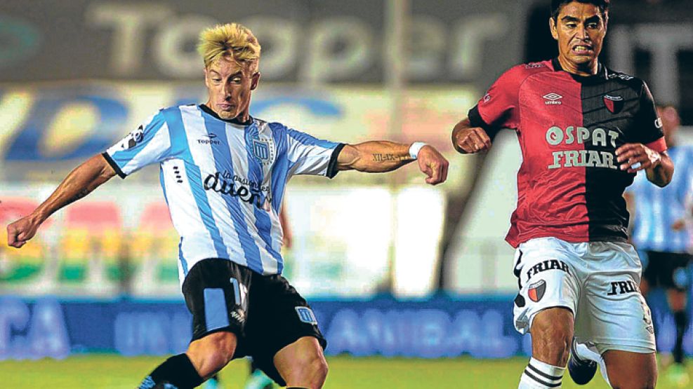 Efectivo. Castillón, en su primer remate al arco, marcó el primer gol del partido. Desde ahí, Racing pudo jugar más tranquilo.