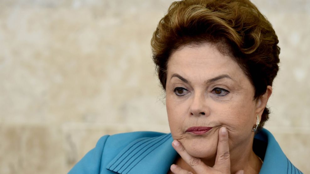 Preocupada. Dilma cambiará su estrategia en cuanto a precios.