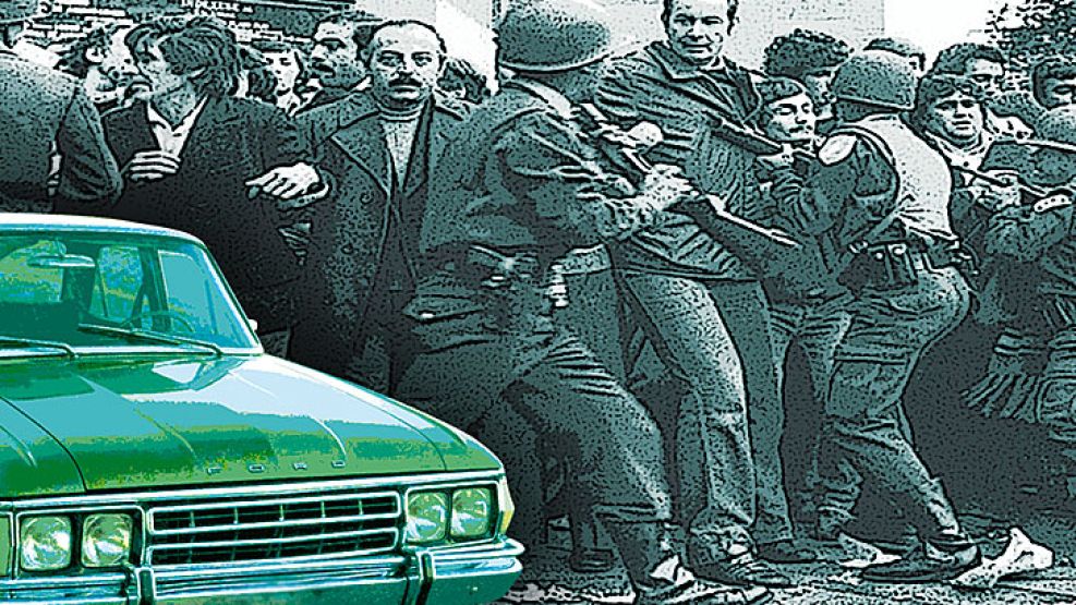 Falcón verde. A partir del ’76 se inició un ciclo en el que la represión no sólo afectó a la política y la militancia: llegó a cada extremo de la sociedad.