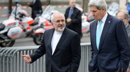 Dialogo. El canciller iraní, Mohamad Zarif, expresó su optimismo tras reunirse con John Kerry.