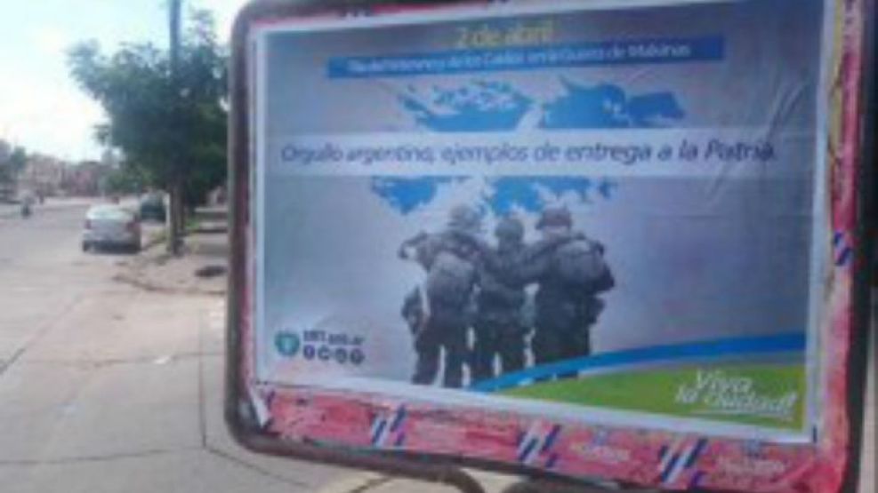 Con una foto de Band of Brothers, La municipalidad de San Miguel de Tucumán homenajeó el último 2 de abril a los veteranos y caídos en Las Malvinas. 