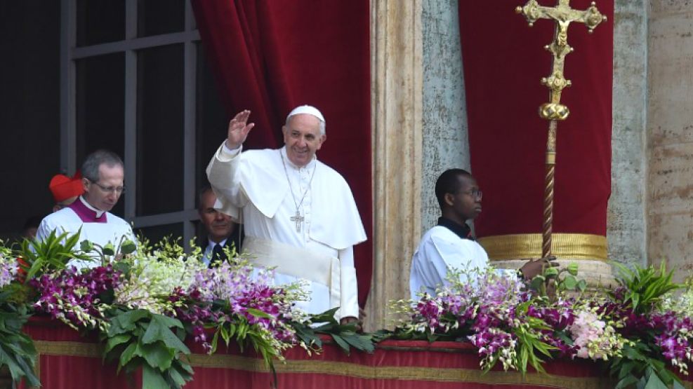 Bendición Urbi et Orbi del Papa Francisco contra la violencia en el mundo.