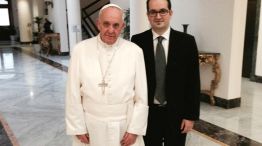 El Papa Francisco, durante un encuentro privado con Roberto Carlés en 2014