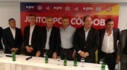  Macri y Sanz presentaron a Oscar Aguad y a Héctor Baldassi como candidatos a gobernador y vice de Córdoba.
