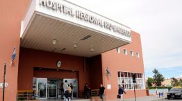 La mujer se encuentra internada en el Hospital Regional de Río Gallegos.