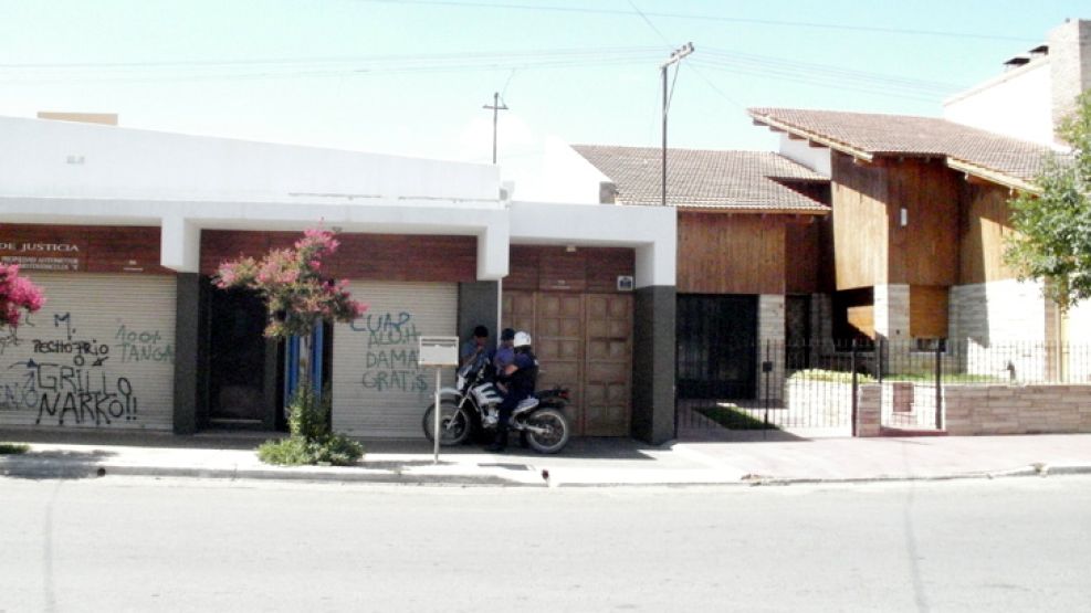 La casa donde vivía Freydoz, en Allen, a 460 kilómetros de Viedma, antes de ir presa.