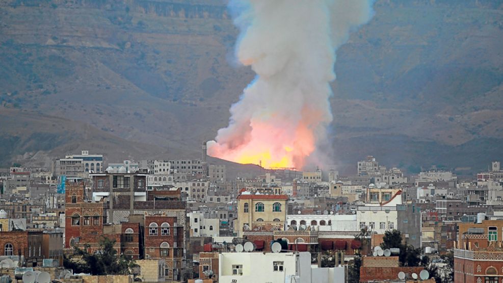 Sana’a. La ciudad vive bajo bombardeos permanentes desde el 26 de marzo. La guerra es lo cotidiano.