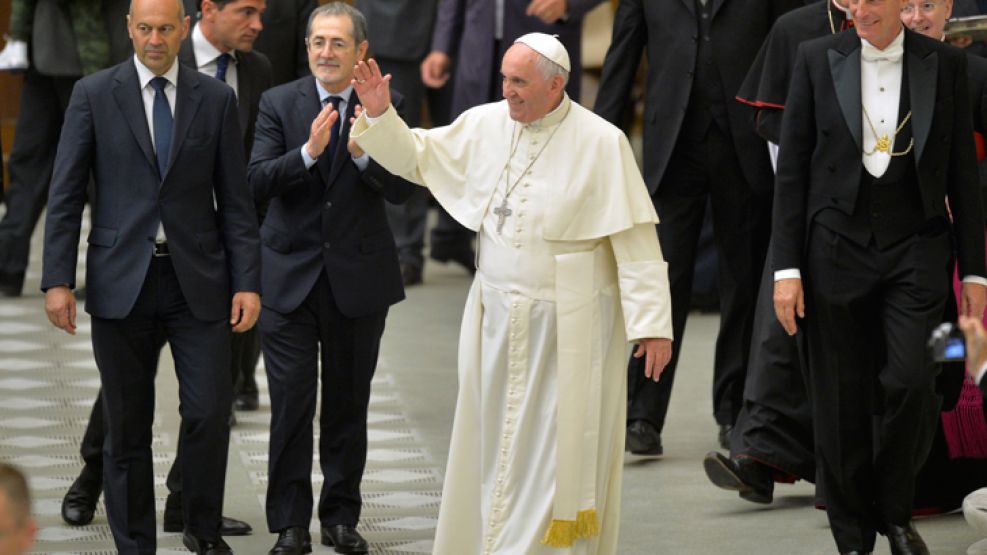 IGUALES. El Papa encarna el modelo religioso de Romero.
