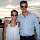 Silvina Luna junto a Javier Azcurra en el evento de gafas Absurda en OVO Beach del Hotel Conrad Punta del Este.