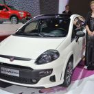fiat-punto-black-motion