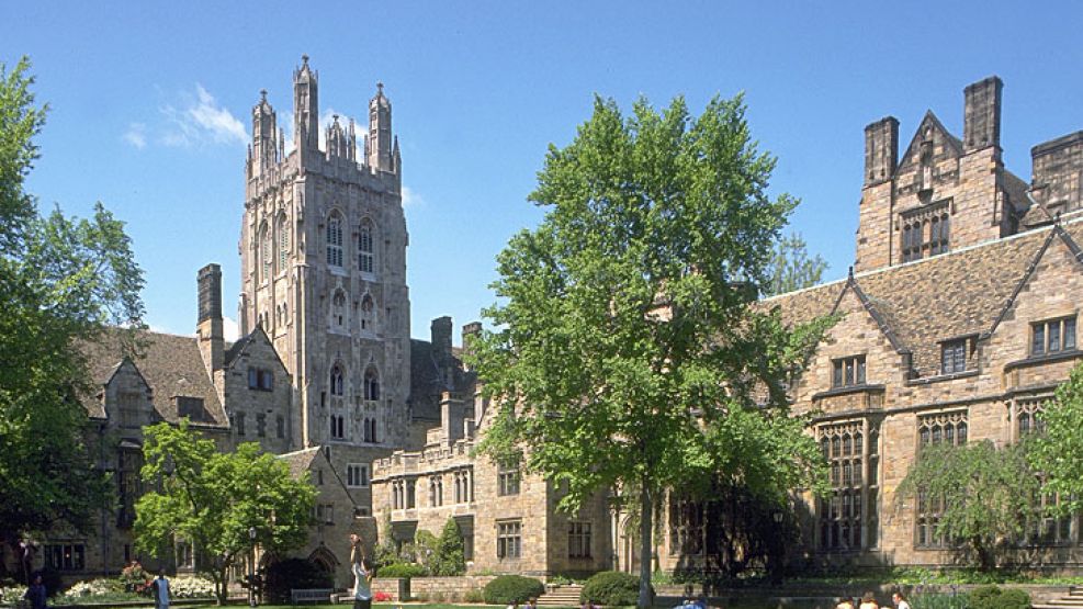 Privilegio. En Yale otorgan becas completas que incluyen gastos de estudio, estadía y viajes, dice Low.