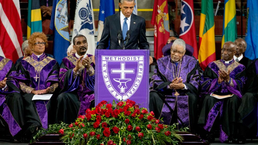 Homenaje. Habló ayer en la ceremonia en recuerdo del pastor asesinado en una iglesia de Charleston.