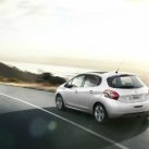 peugeot-208-2015