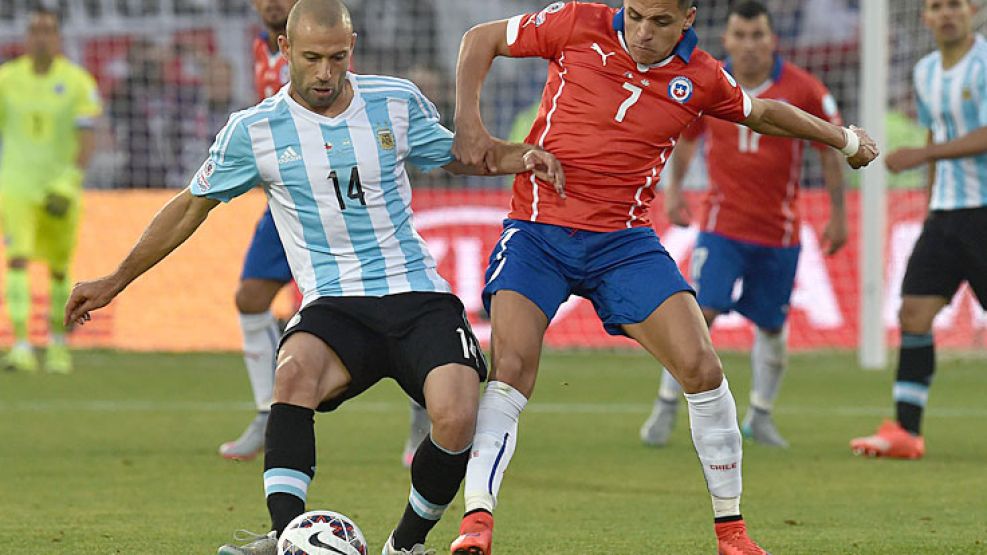 Mascherano. Terminó el partido en una pierna. Pero, una vez más, el esfuerzo no alcanzó.